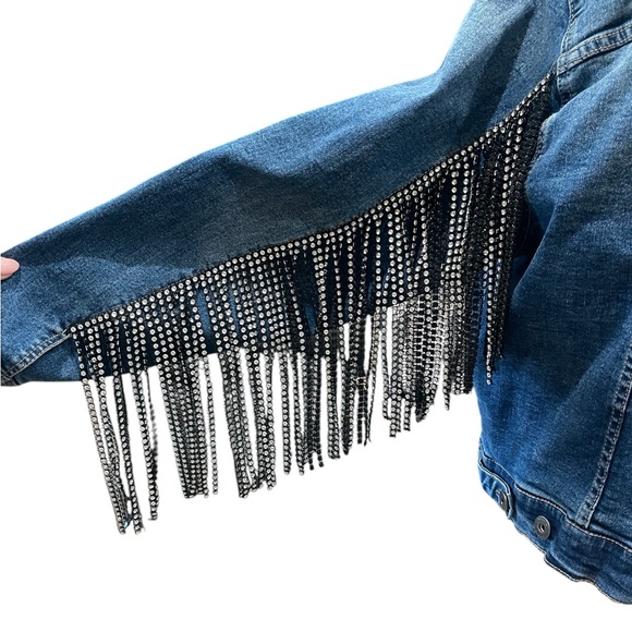 Torrid Denim Western Trucker Jacket with Rhinestone and Black Metallic Fringe 4 - Picture 4 of 14